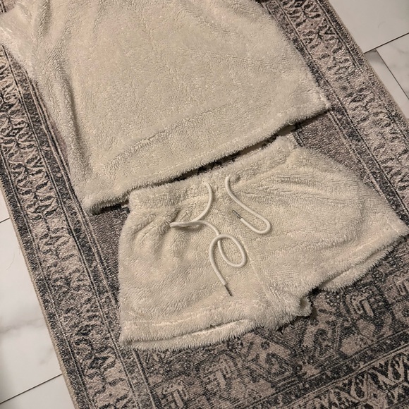 Pajamas Set - Picture 5 of 5